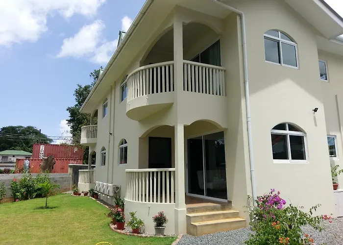 Flower Garden Self-catering