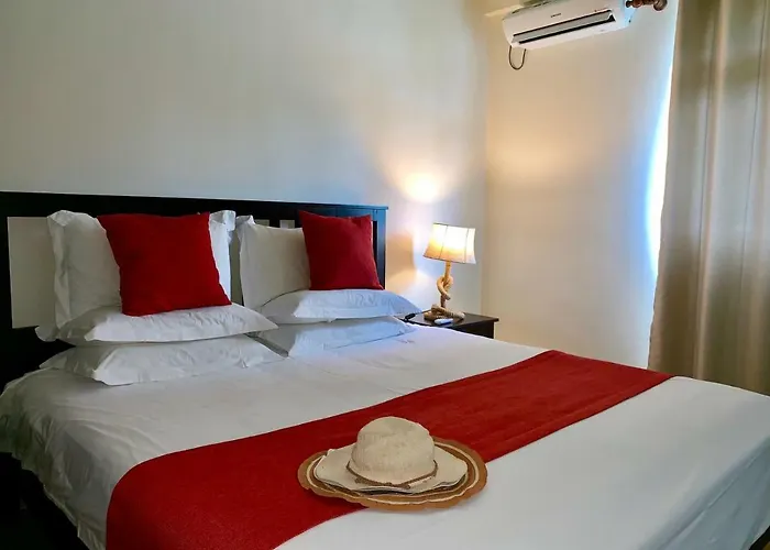 Flower Garden Self-catering *